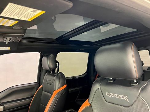 Used 2018 Ford F150 Raptor w/ Equipment Group 802A Luxury AWD/4WD image 13