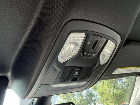Used 2019 RAM 1500 Big Horn AWD/4WD image 29