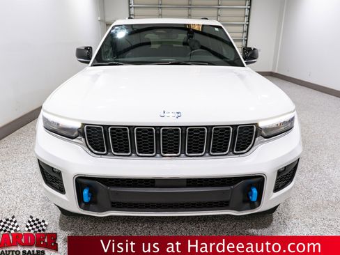 Used 2024 Jeep Grand Cherokee Overland w/ Trailer Tow Package image 7