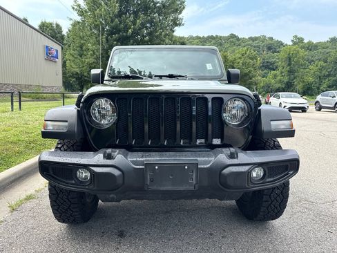 Used 2021 Jeep Wrangler Unlimited Sport AWD/4WD image 2