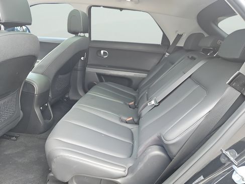 Used 2023 Hyundai Ioniq 5 Limited AWD/4WD image 9