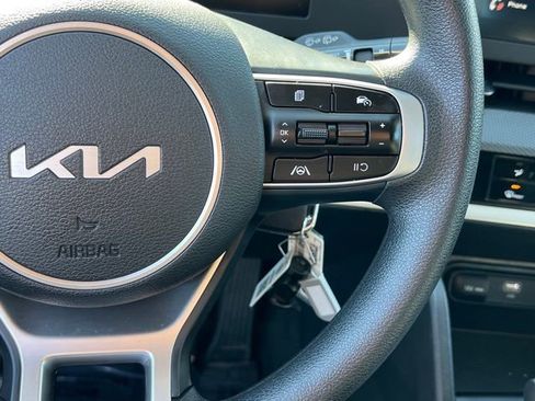 Certified 2024 Kia Sportage LX image 25
