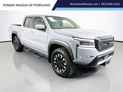 Used 2022 Nissan Frontier PRO-4X w/ Technology Package AWD/4WD image 1