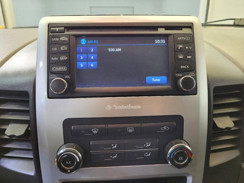 Used 2015 Nissan Titan PRO-4X w/ Pro-4x Luxury Package image 25