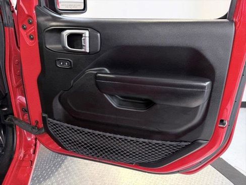 Certified 2021 Jeep Wrangler Unlimited Sport w/ Sun And Sound Package image 15