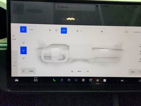 Used 2024 Tesla Model X image 21