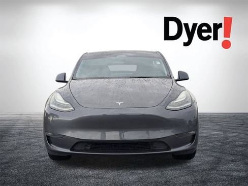 Used 2022 Tesla Model Y Long Range AWD/4WD image 11