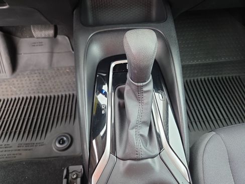 Certified 2024 Toyota Corolla LE FWD image 24
