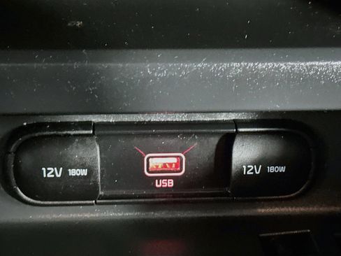 Used 2021 Kia Soul S FWD image 25