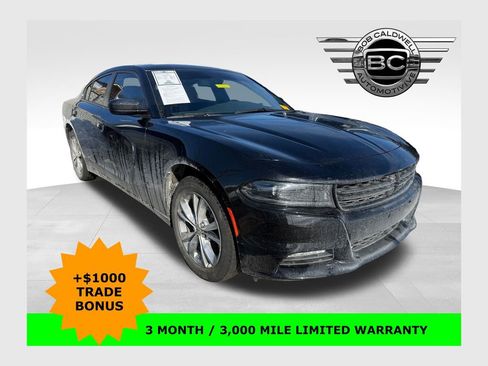 Used 2022 Dodge Charger SXT w/ Cold Weather Package image 1