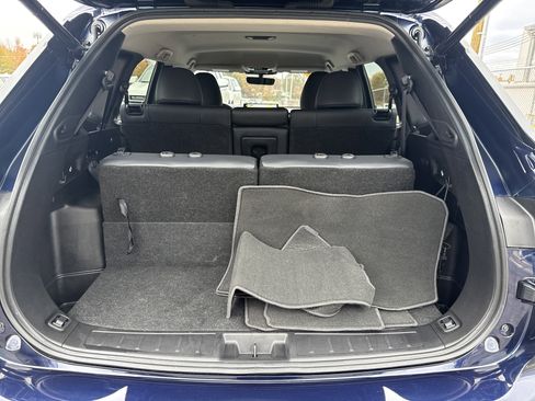 Used 2025 Mitsubishi Outlander SE image 8