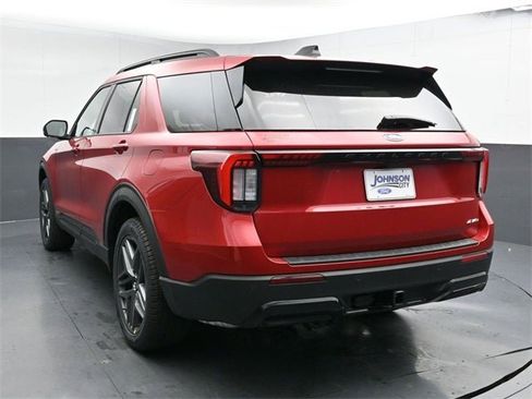 New 2026 Ford Explorer ST-Line w/ ST-Line Street Pack image 11