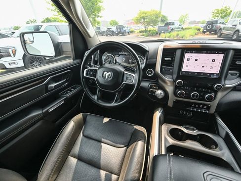 Used 2022 RAM 1500 Laramie image 32