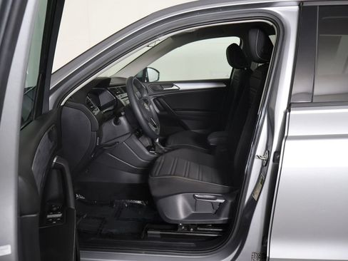 Used 2023 Volkswagen Tiguan S FWD image 24