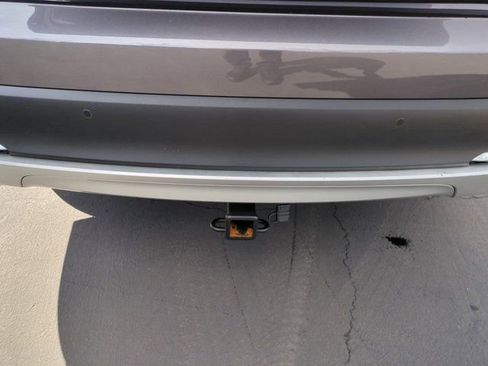 Used 2020 Honda Pilot Touring image 30