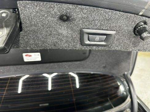 Used 2011 BMW 535i Sedan RWD image 36