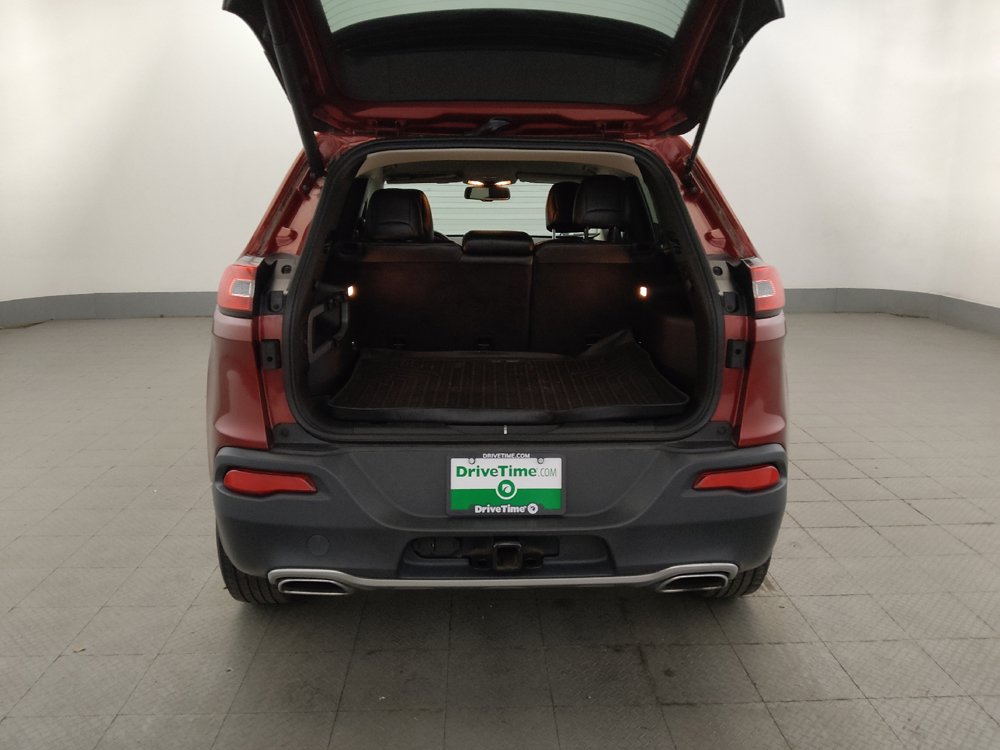 Used 2015 Jeep Cherokee Limited w/ Luxury Group AWD/4WD image 29