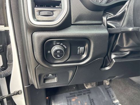 Used 2023 RAM 1500 Big Horn image 16