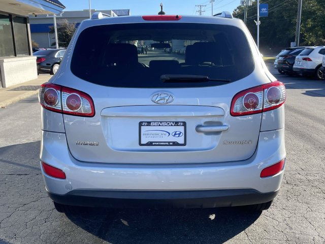 Used 2010 Hyundai Santa Fe GLS FWD image 5
