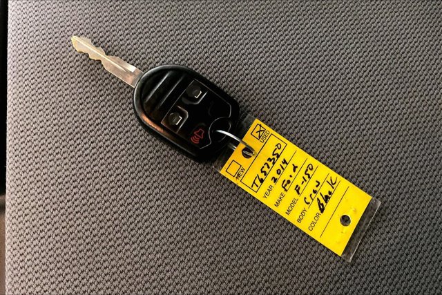 Used 2014 Ford F150 XLT w/ Equipment Group 302A Luxury AWD/4WD image 11