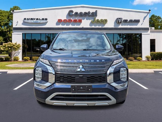 Used 2024 Mitsubishi Outlander SE AWD/4WD image 9