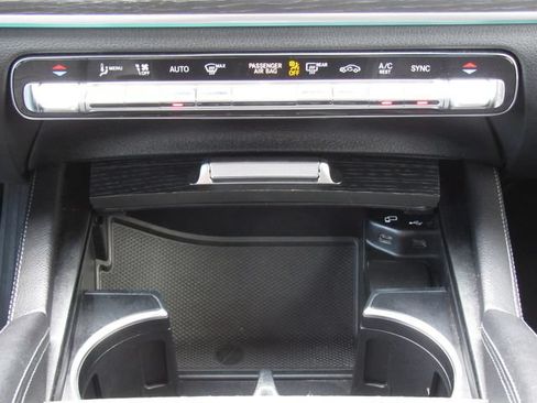 Certified 2022 Mercedes-Benz GLE 350 4MATIC w/ Premium Package image 31