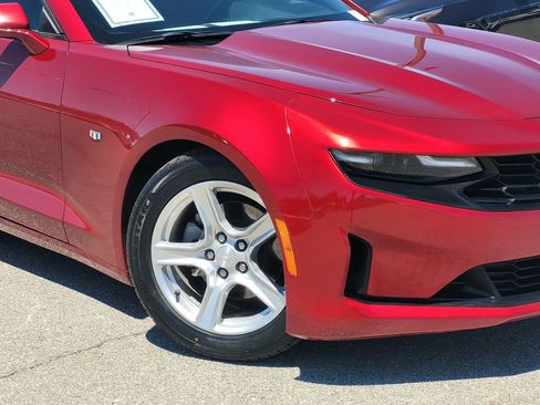 Used 2023 Chevrolet Camaro LT image 9