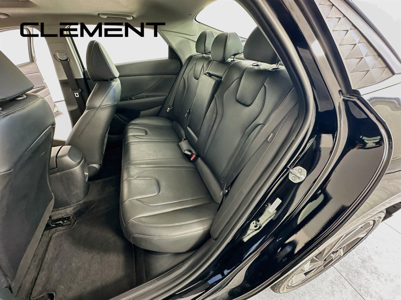 Used 2024 Hyundai Elantra Limited FWD image 33