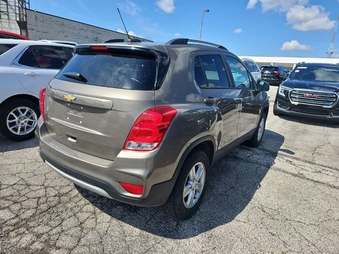 Used 2022 Chevrolet Trax LT w/ Driver Confidence Package AWD/4WD image 15