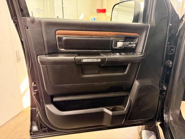Used 2018 RAM 2500 Laramie w/ Sport Appearance Group AWD/4WD image 12