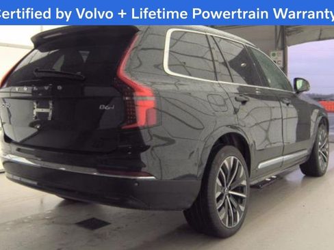 Certified 2025 Volvo XC90 B6 Plus image 2