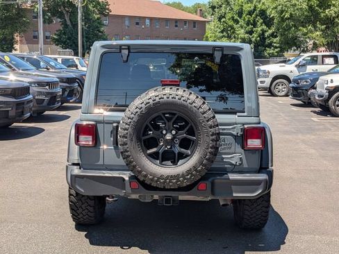 Used 2024 Jeep Wrangler Unlimited Sport AWD/4WD image 4