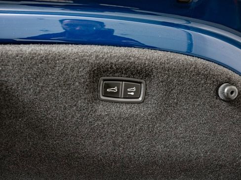 Used 2023 Audi e-tron GT Prestige AWD/4WD image 39
