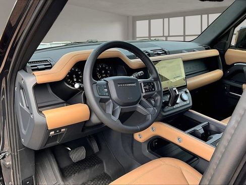 New 2026 Land Rover Defender 110 X-Dynamic SE AWD/4WD image 6