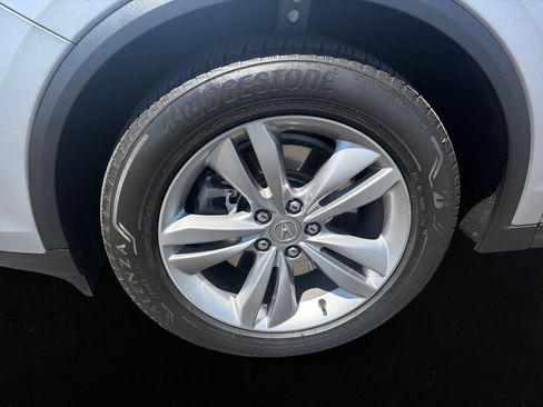 Used 2024 Acura MDX SH-AWD image 9