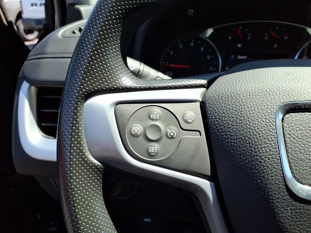 Used 2024 GMC Terrain SLE FWD image 19