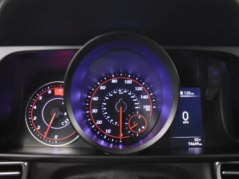 Used 2022 Hyundai Elantra SEL w/ Preferred Accessory Package FWD image 26