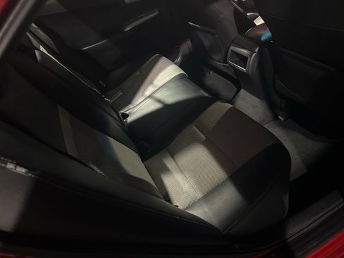 Used 2012 Toyota Camry SE image 15