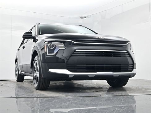 New 2026 Kia Niro LX image 35