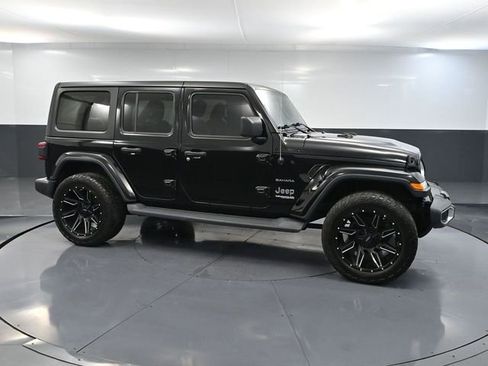 Used 2020 Jeep Wrangler Unlimited Sahara w/ Dual Top Group image 4