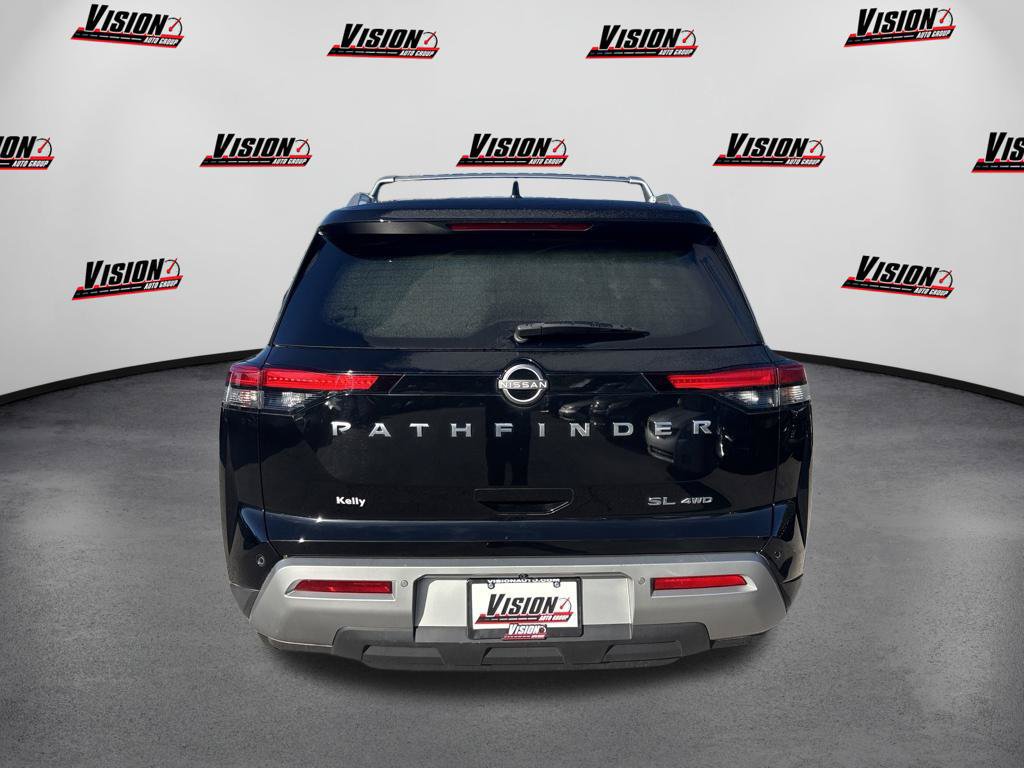 Used 2024 Nissan Pathfinder SL AWD/4WD image 4