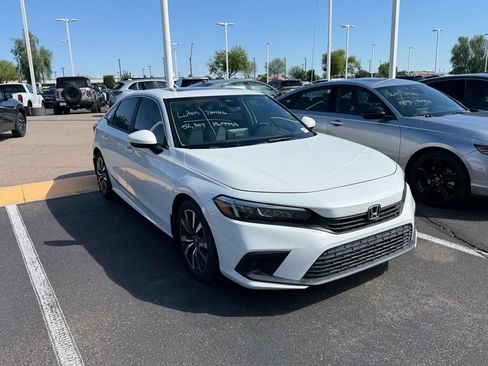 Certified 2023 Honda Civic EX image 3