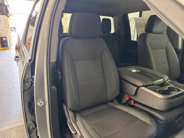 New 2026 Chevrolet Silverado 2500 Custom w/ Custom Value Package AWD/4WD image 24