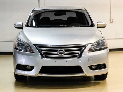 Used 2015 Nissan Sentra SL w/ SL Premium Package FWD image 5