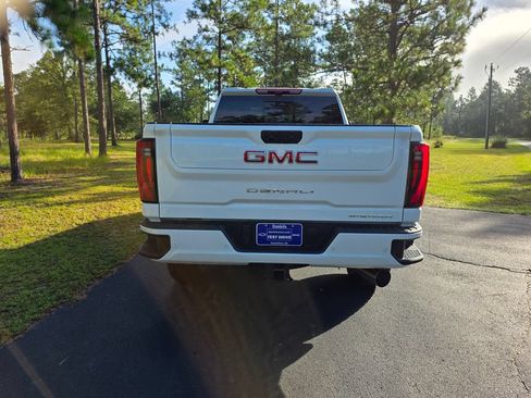 New 2026 GMC Sierra 2500 Denali w/ Denali Reserve Package AWD/4WD image 4