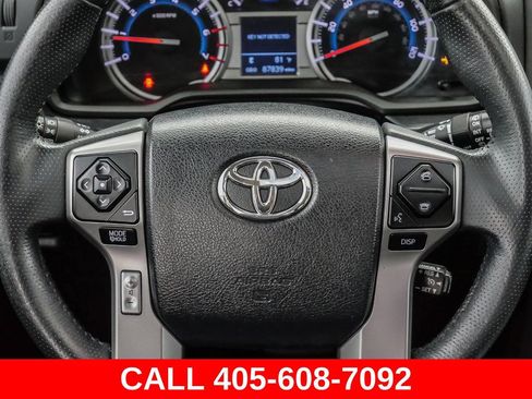 Used 2017 Toyota 4Runner Limited AWD/4WD image 31