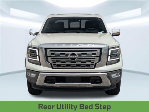 Used 2023 Nissan Titan Platinum Reserve w/ Moonroof Package AWD/4WD image 11
