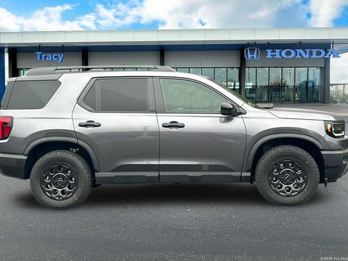 New 2026 Honda Passport TrailSport Elite image 3