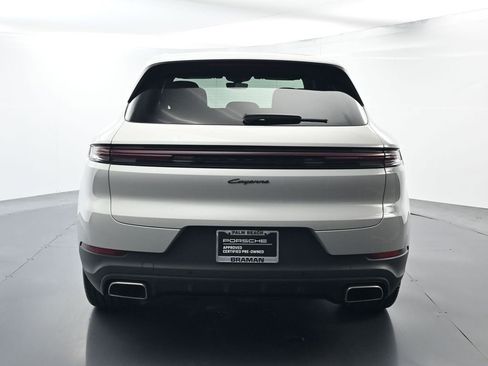 Certified 2024 Porsche Cayenne image 13