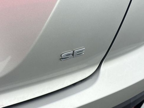 Used 2023 Mitsubishi Eclipse Cross SE image 41